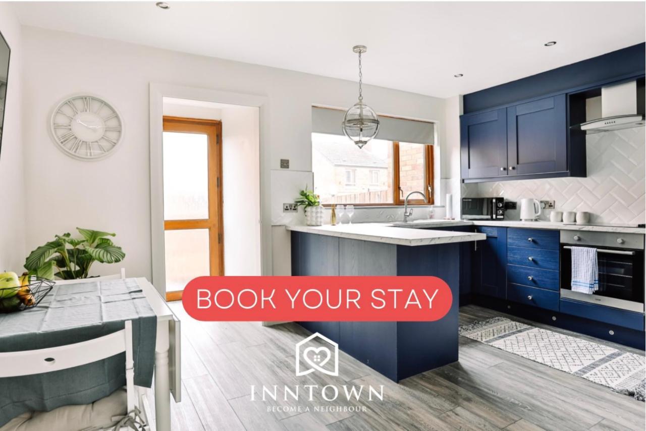 Family Town House Villa เบลฟาสต์ ภายนอก รูปภาพ